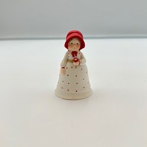 1979 Hollie Hobbie figural bell.  Christmas Remembrance, Lim edition of 15,000